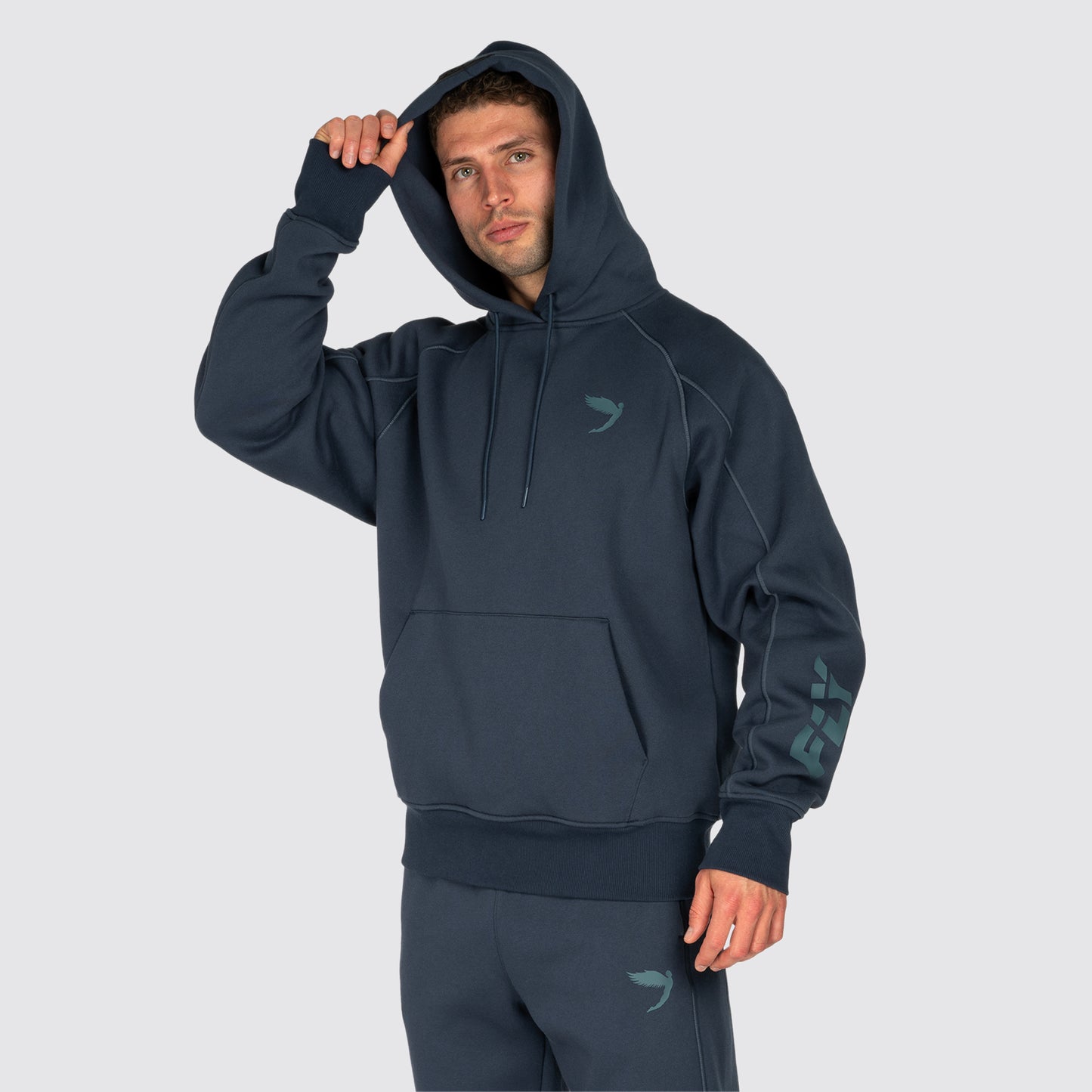 Undisputed Relaxed Fit Hoodie (7005801775173)