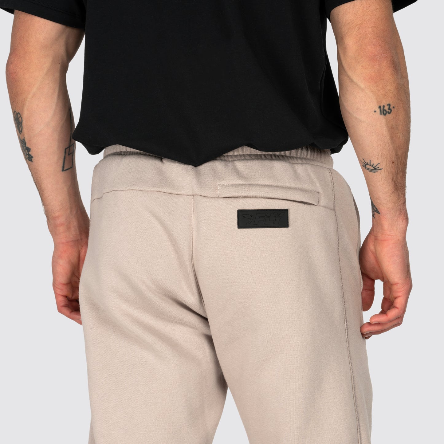 Undisputed Relaxed Fit Joggers (7005802070085)