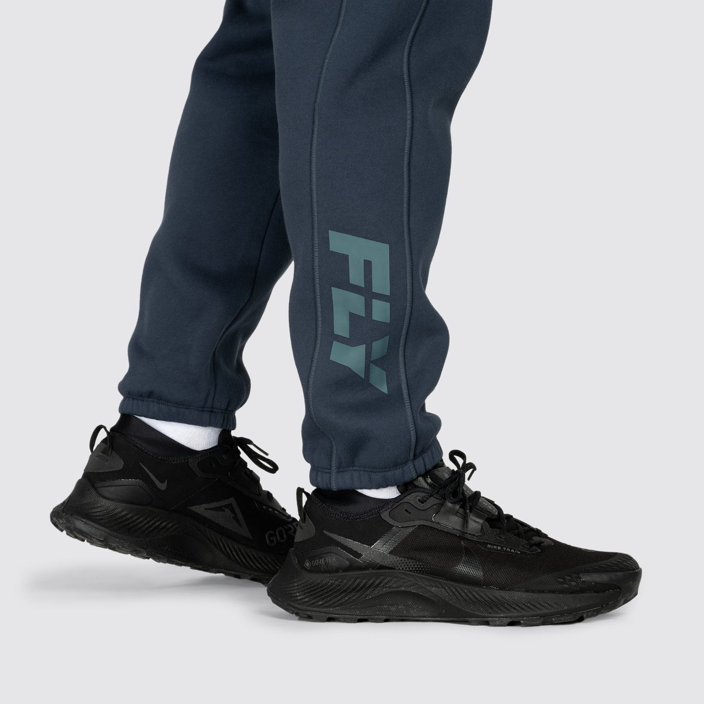 Undisputed Relaxed Fit Joggers (7005802266693)