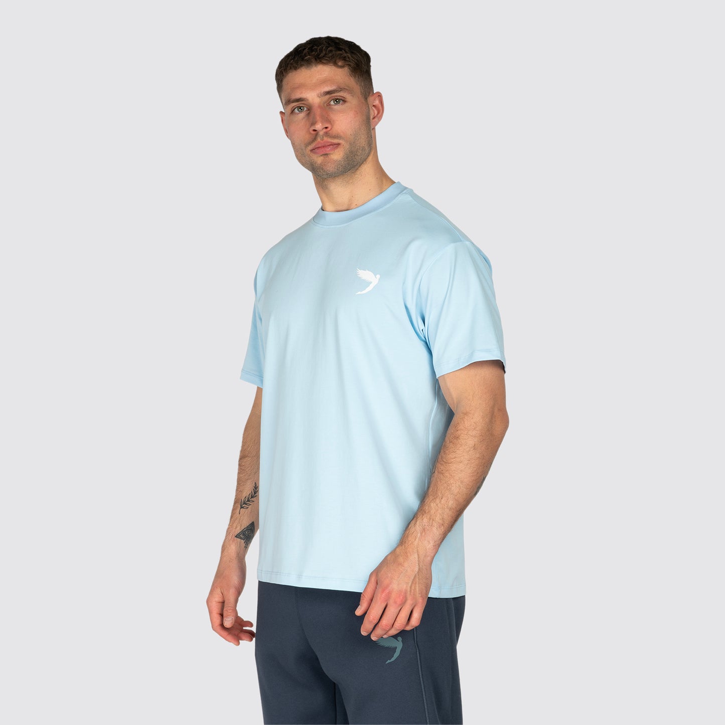 Undisputed Relaxed Fit Tee Aqua (7005802889285)