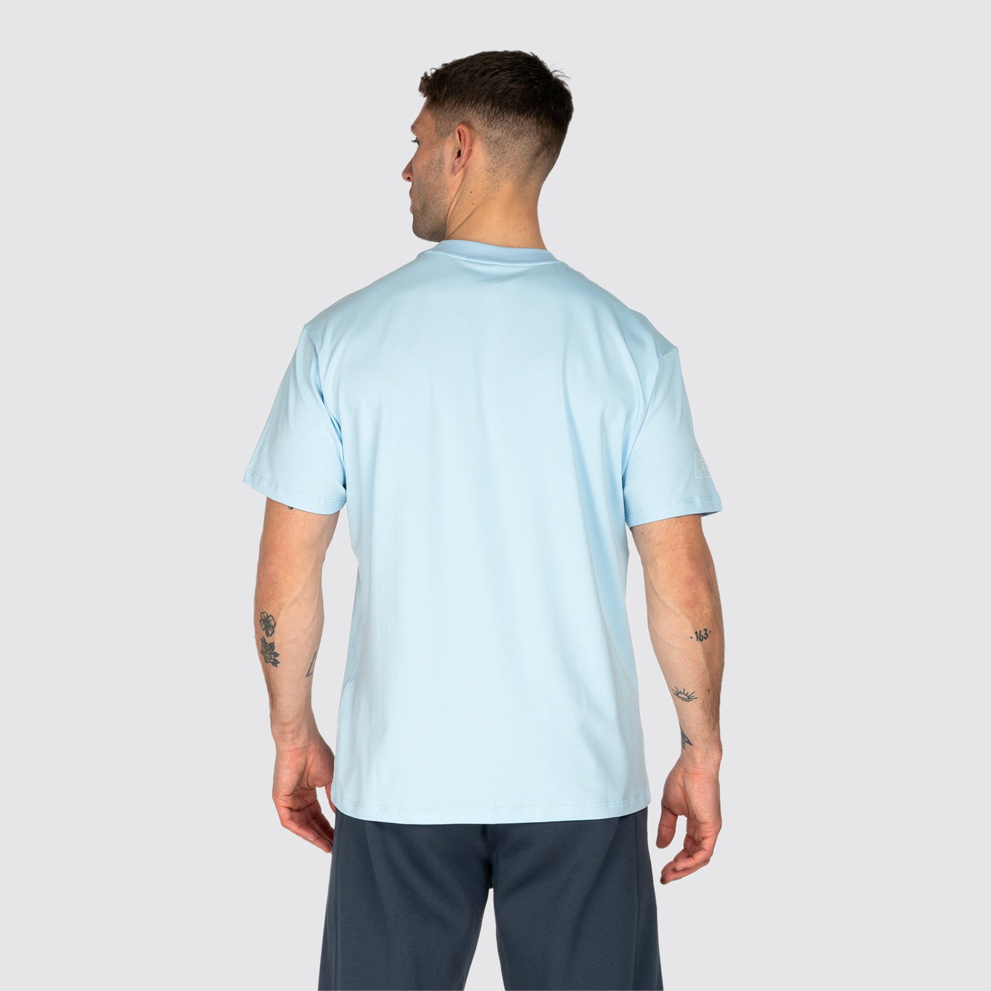 Undisputed Relaxed Fit Tee Aqua (7005802889285)