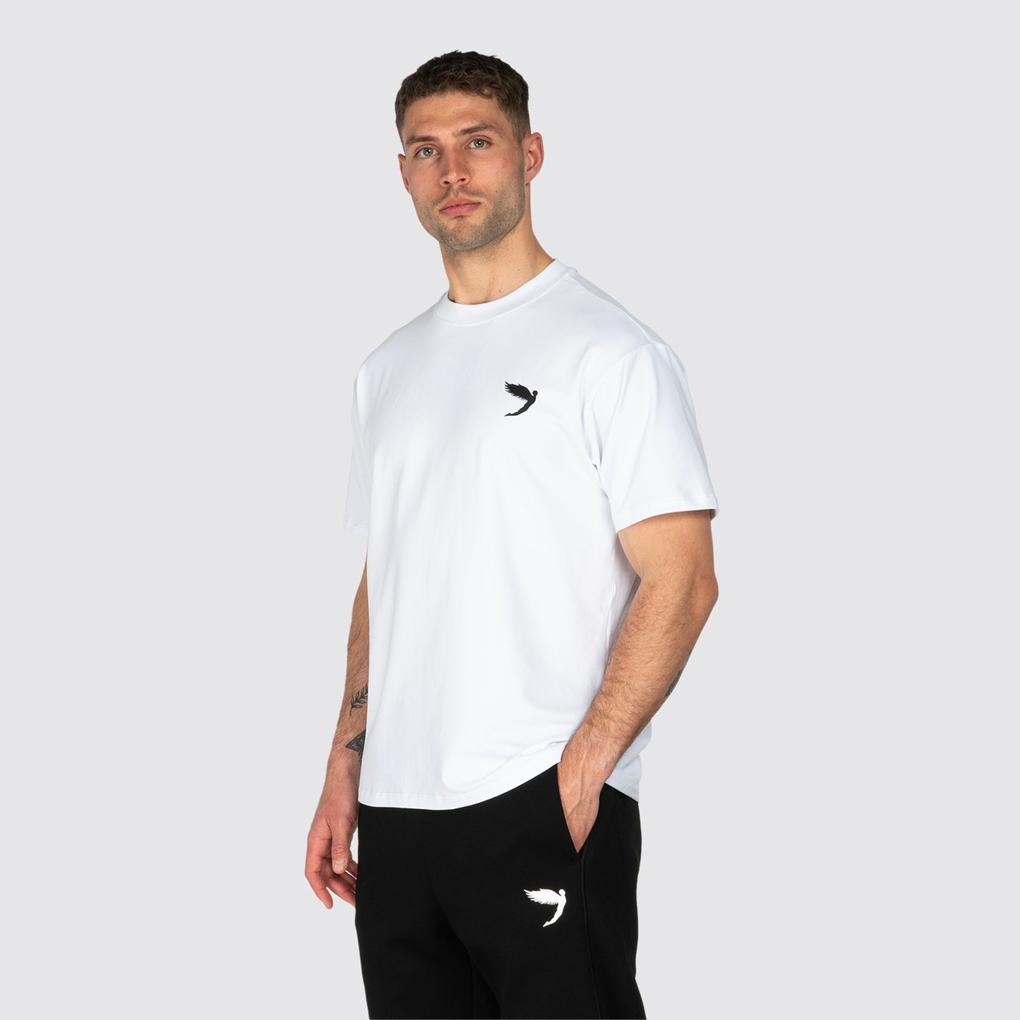 Undisputed Relaxed Fit Tee White (7005804396613)